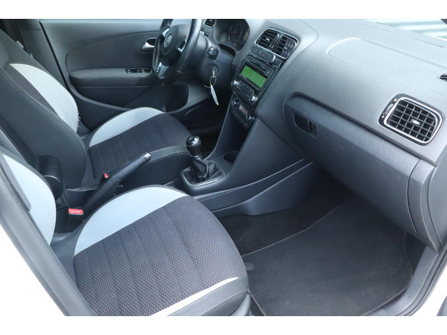 Volkswagen Polo 1.2 TSI Highline | R-Line - 105 PK - NW APK .