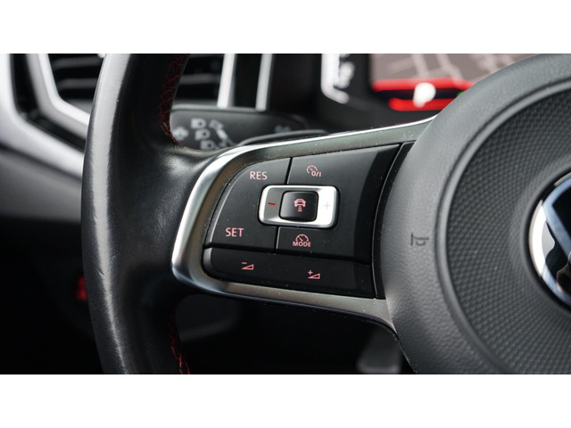 Volkswagen Polo 2.0 TSI GTI AUTOMAAT-ACC-BEATS-CAMERA-CARPLAY-KEYLESS-LED-MODE-NAVIGATIE-PANORAMA-VIRTUEEL