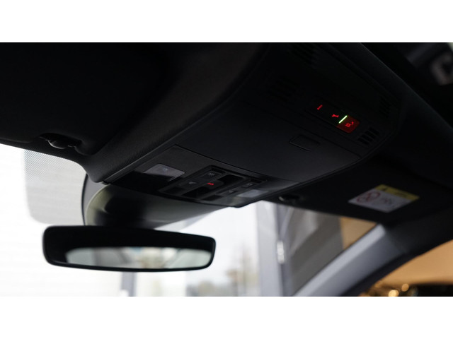 Volkswagen Polo 2.0 TSI GTI AUTOMAAT-ACC-BEATS-CAMERA-CARPLAY-KEYLESS-LED-MODE-NAVIGATIE-PANORAMA-VIRTUEEL