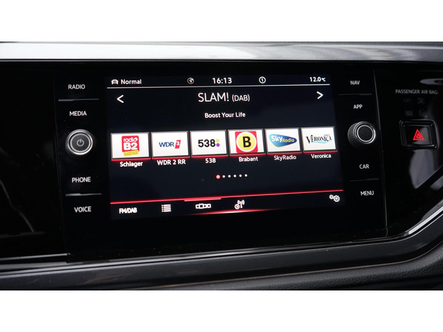 Volkswagen Polo 2.0 TSI GTI AUTOMAAT-ACC-BEATS-CAMERA-CARPLAY-KEYLESS-LED-MODE-NAVIGATIE-PANORAMA-VIRTUEEL