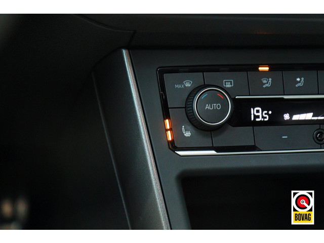 Volkswagen Polo 2.0 TSI GTI LED PANODAK BEATS CARPLAY STOELVERW. VIRTUAL ACC KEYLESS!