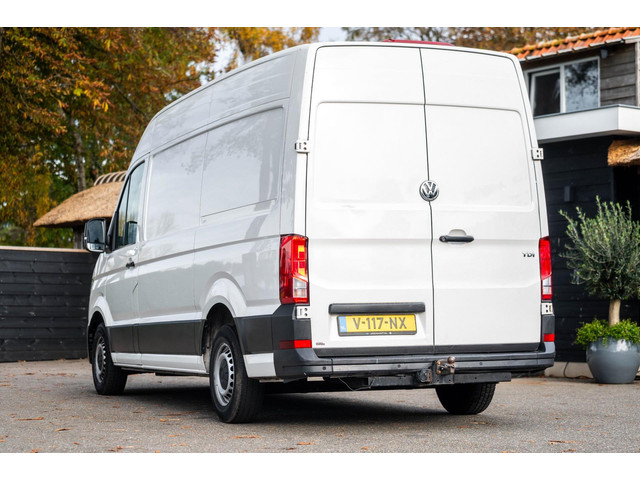 Volkswagen Crafter 35 2.0 TDI L3H3 Trekhaak I 3 Zitplaatsen I Cruise I Airco I Navigatie I Bluetooth I Dealeronderhouden