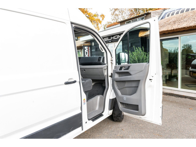 Volkswagen Crafter 35 2.0 TDI L3H3 Trekhaak I 3 Zitplaatsen I Cruise I Airco I Navigatie I Bluetooth I Dealeronderhouden