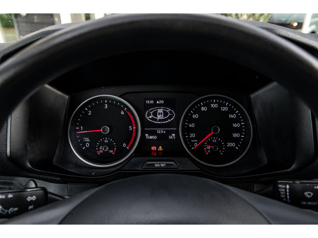 Volkswagen Crafter 35 2.0 TDI L3H3 Trekhaak I 3 Zitplaatsen I Cruise I Airco I Navigatie I Bluetooth I Dealeronderhouden