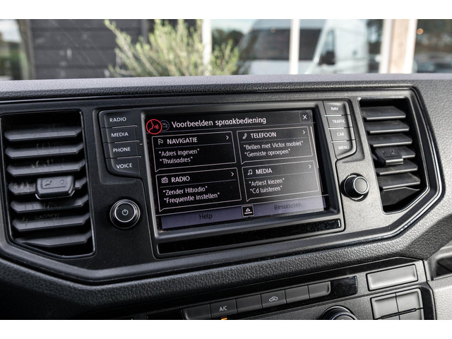 Volkswagen Crafter 35 2.0 TDI L3H3 Trekhaak I 3 Zitplaatsen I Cruise I Airco I Navigatie I Bluetooth I Dealeronderhouden