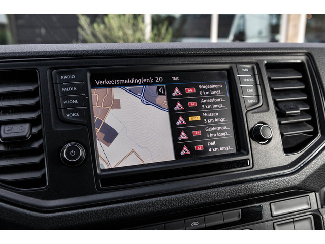 Volkswagen Crafter 35 2.0 TDI L3H3 Trekhaak I 3 Zitplaatsen I Cruise I Airco I Navigatie I Bluetooth I Dealeronderhouden