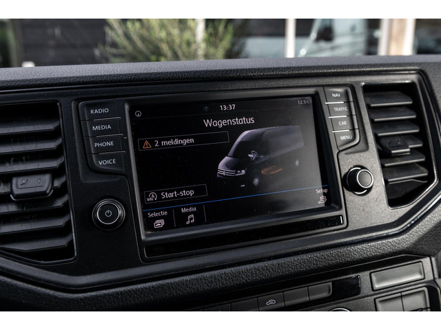 Volkswagen Crafter 35 2.0 TDI L3H3 Trekhaak I 3 Zitplaatsen I Cruise I Airco I Navigatie I Bluetooth I Dealeronderhouden