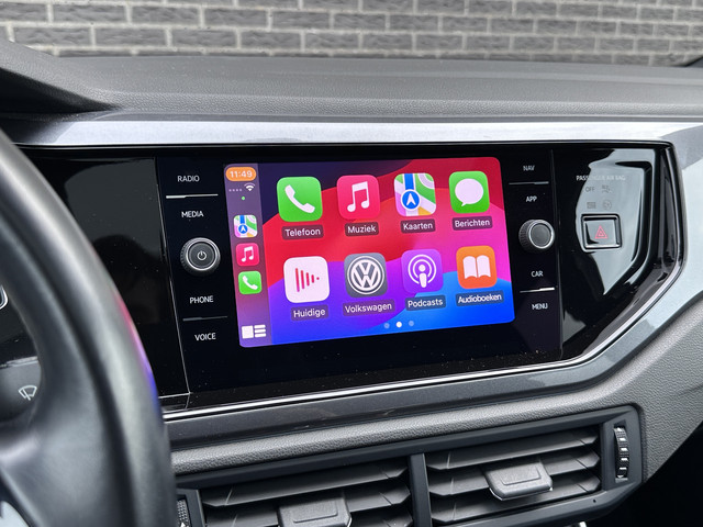 Volkswagen Polo 1.0 TSI Highline Business R | Panoramadak | Camera | Navigatie | DAB+