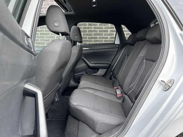 Volkswagen Polo 1.0 TSI Highline Business R | Panoramadak | Camera | Navigatie | DAB+