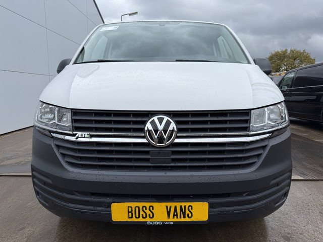 Volkswagen e-Transporter 113PK L2H1 138KM WLTP 37,3kWh 100% Elektrisch ABT E-transporter 3 Stoelen Trekhaak Airco Carplay Camera Parkeersensoren voor ach