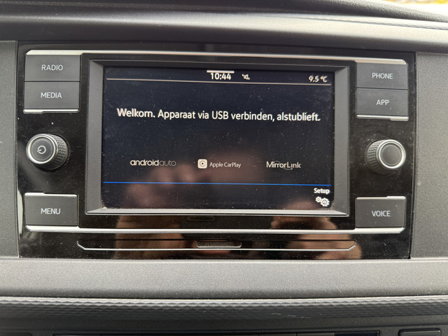 Volkswagen e-Transporter 113PK L2H1 138KM WLTP 37,3kWh 100% Elektrisch ABT E-transporter 3 Stoelen Trekhaak Airco Carplay Camera Parkeersensoren voor ach