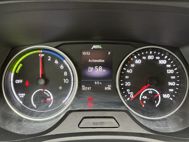 Volkswagen e-Transporter 113PK L2H1 138KM WLTP 37,3kWh 100% Elektrisch ABT E-transporter 3 Stoelen Trekhaak Airco Carplay Camera Parkeersensoren voor ach