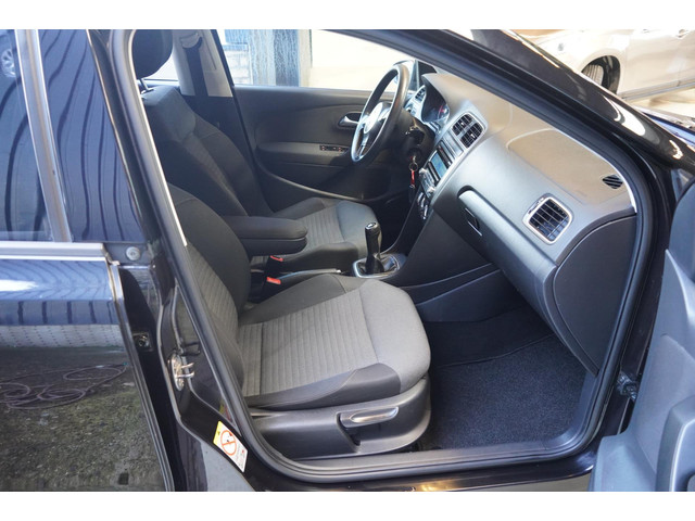 Volkswagen Polo 1.2-12V BlueMotion Comfortline | CRUISE | AIRCO | ELEK.RAMEN | APK.