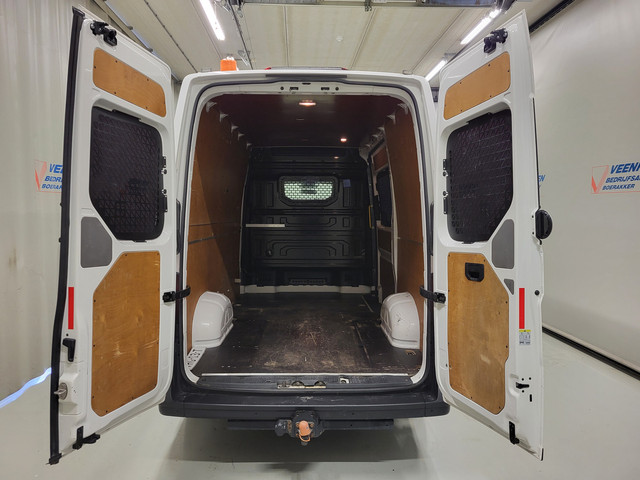 Volkswagen Crafter 2.0TDI 140pk L3 H3 3000kg Trekkracht Euro 6!