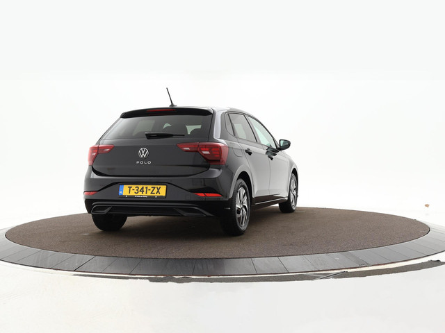 Volkswagen Polo 1.0 TSI Life · Apple Android Car Play · Navigatie · Getint Glas · Draadloze Oplader · 15'' Inch · Garantie t m 27-10-2027 of 100