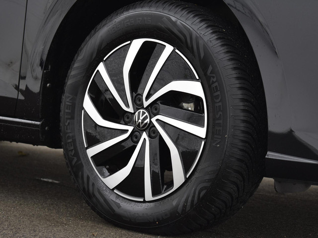 Volkswagen Polo 1.0 TSI Life · Apple Android Car Play · Navigatie · Getint Glas · Draadloze Oplader · 15'' Inch · Garantie t m 27-10-2027 of 100