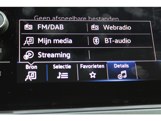 Volkswagen Polo 1.0 TSI Style | Adaptieve Cruise | Automaat | Panoramadak | Trekhaak