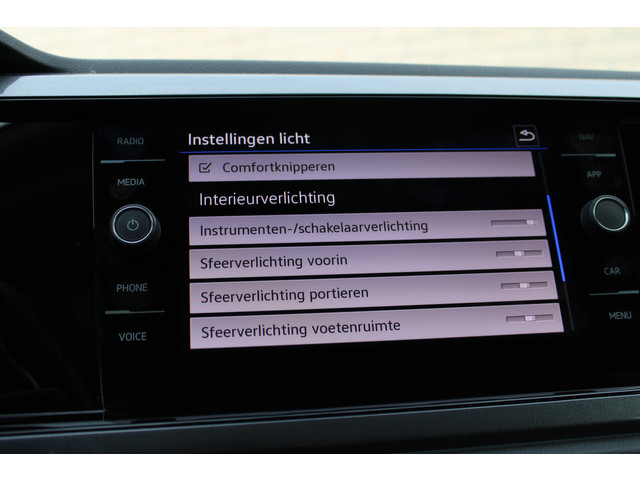 Volkswagen Polo 1.0 TSI Style | Adaptieve Cruise | Automaat | Panoramadak | Trekhaak