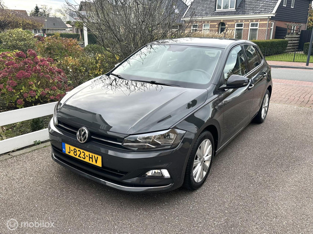 volkswagen-polo-1.0-tsi-95pk-dsg-automaat-highline-carplay-climate-conrole-sfeerverlichting-parkeersensoren-nette-auto--