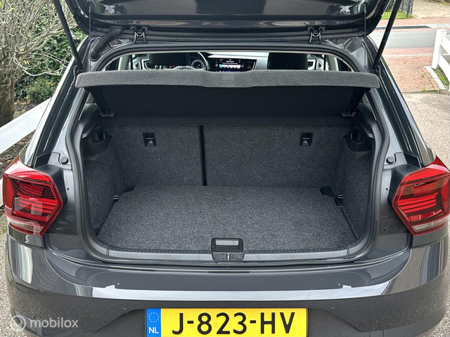 Volkswagen Polo 1.0 TSI 95PK DSG AUTOMAAT HIGHLINE CARPLAY CLIMATE CONROLE SFEERVERLICHTING PARKEERSENSOREN NETTE AUTO!!