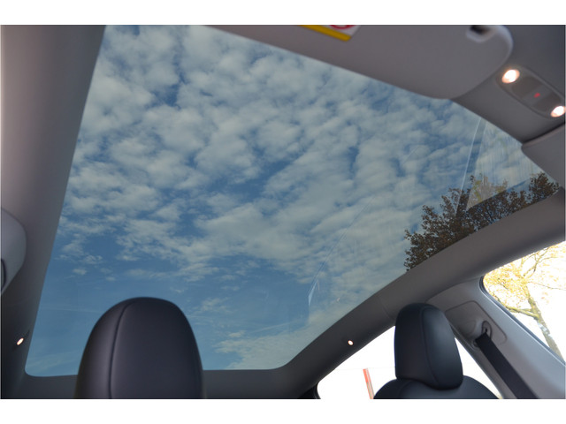 Tesla Model Y RWD 58 kWh AutoPilot4.0, LFP Accu