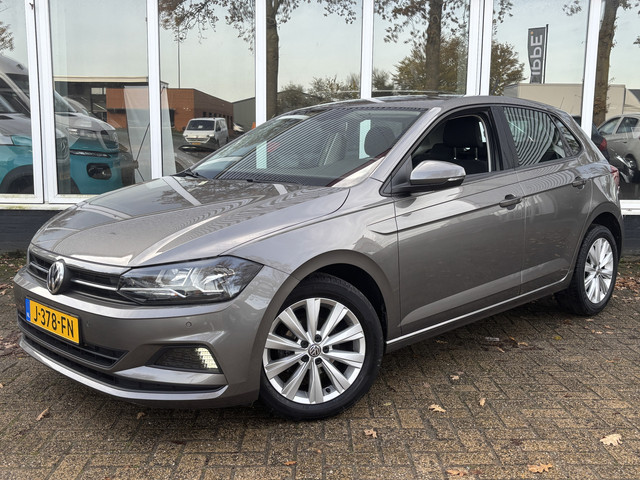 Volkswagen Polo 1.0 TSI Highline Business | Parkeer Sensoren | Stoelverwarming | Navi | Cruise