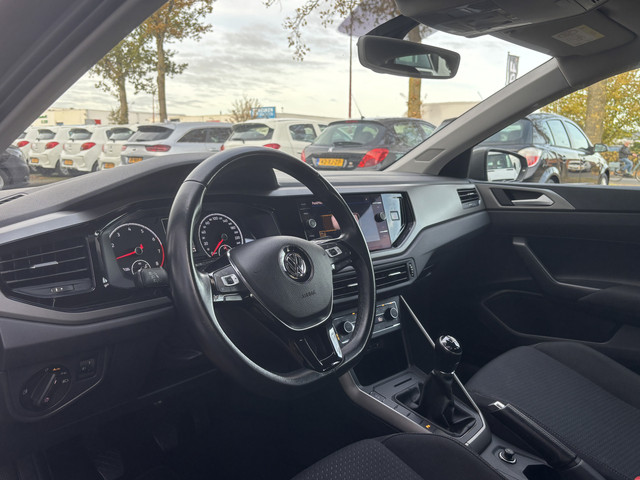 Volkswagen Polo 1.0 TSI Highline Business | Parkeer Sensoren | Stoelverwarming | Navi | Cruise