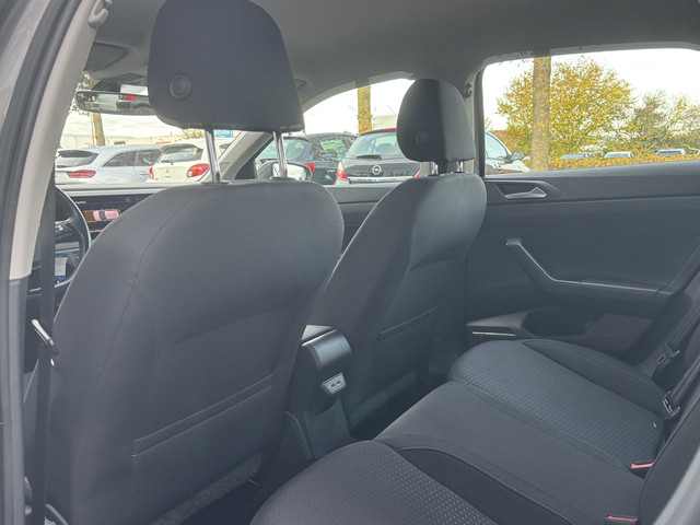 Volkswagen Polo 1.0 TSI Highline Business | Parkeer Sensoren | Stoelverwarming | Navi | Cruise