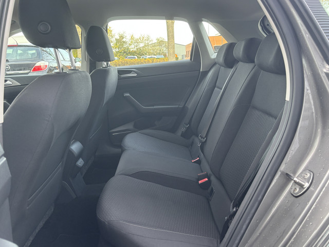 Volkswagen Polo 1.0 TSI Highline Business | Parkeer Sensoren | Stoelverwarming | Navi | Cruise