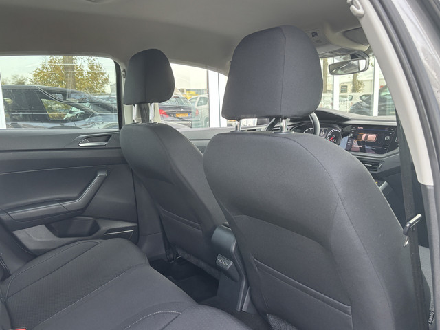 Volkswagen Polo 1.0 TSI Highline Business | Parkeer Sensoren | Stoelverwarming | Navi | Cruise