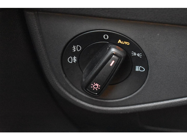 Volkswagen Polo 1.0 TSI R-Line Business | LED | Camera | Stoelverwarming |