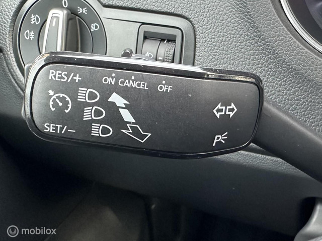 Volkswagen Polo 1.0 95PK BlueMotion Edition BLUETOOTH AIRCO CRUISE CONTROLE PRIVACY GLAS ZEER ZUINIG!!