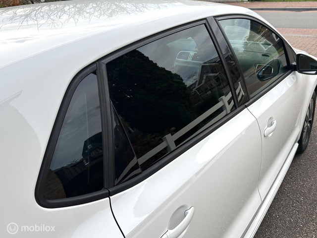 Volkswagen Polo 1.0 95PK BlueMotion Edition BLUETOOTH AIRCO CRUISE CONTROLE PRIVACY GLAS ZEER ZUINIG!!