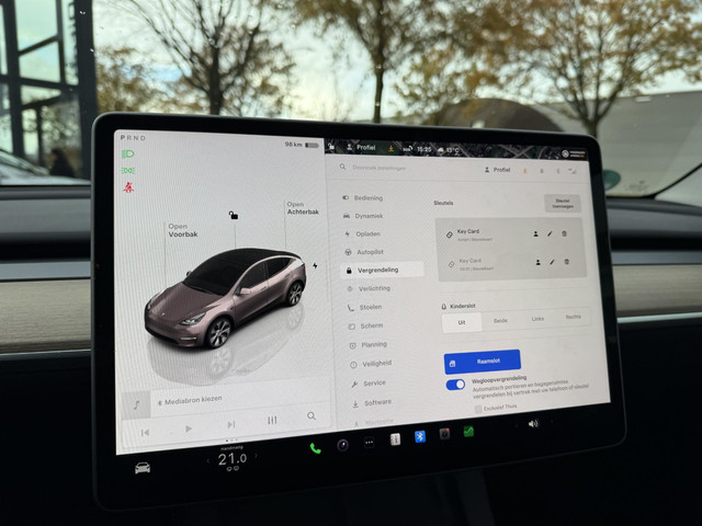 Tesla Model Y RWD 58 kWh AFNEEMBARE TREKHAAK| STOEL STUURVERW| AUTOPILOT| RIJKLAARPRIJS INCL. TESLA GARANTIE t m 03-2027 80.000km accu en aan