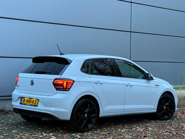 Volkswagen Polo 2.0 TSI GTI Beats |Carplay |Sfeer |Automaat |ACC |Stoelverw |Auto Park |Nap |Boekjes