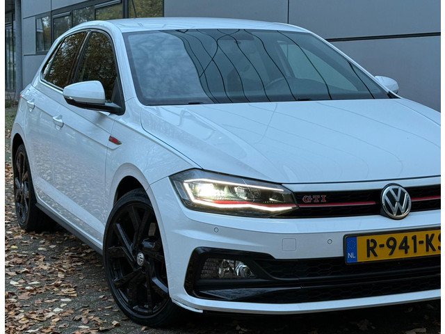 Volkswagen Polo 2.0 TSI GTI Beats |Carplay |Sfeer |Automaat |ACC |Stoelverw |Auto Park |Nap |Boekjes