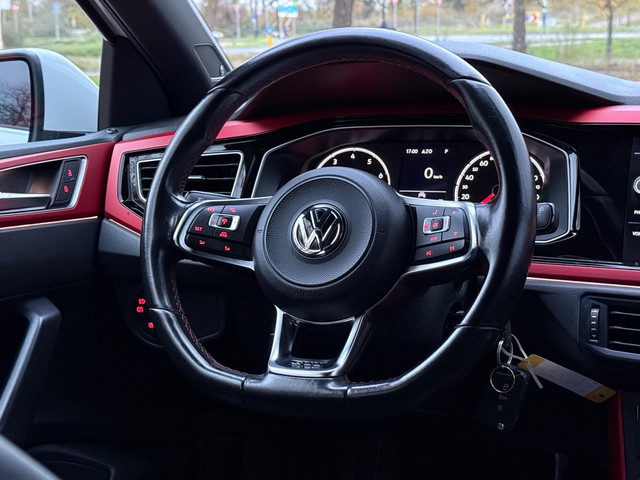 Volkswagen Polo 2.0 TSI GTI Beats |Carplay |Sfeer |Automaat |ACC |Stoelverw |Auto Park |Nap |Boekjes