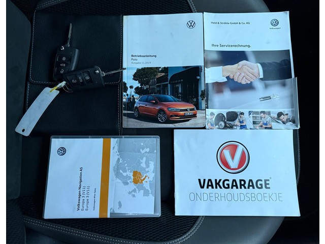 Volkswagen Polo 2.0 TSI GTI Beats |Carplay |Sfeer |Automaat |ACC |Stoelverw |Auto Park |Nap |Boekjes