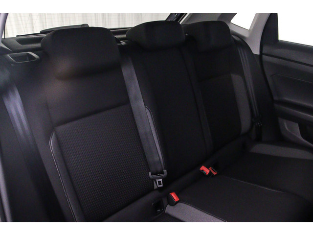 Volkswagen Polo Life 1.0 TSI 95pk Adaptive cruise control, Navigatie, LED koplampen, Airco, App connect, Bluetooth, DAB, Radio