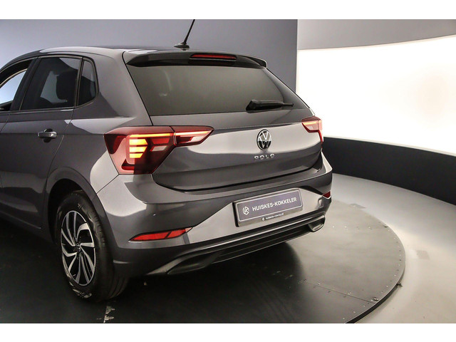 Volkswagen Polo Life 1.0 TSI 95pk Adaptive cruise control, Navigatie, LED koplampen, Airco, App connect, Bluetooth, DAB, Radio