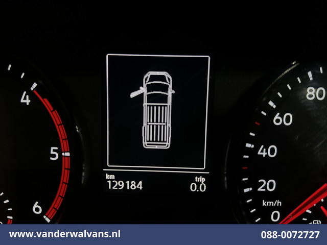 Volkswagen Crafter 2.0 TDI 141pk L3H3 L2H2 Euro6 Airco | Camera | Apple Carplay | Android Auto | Cruisecontrol | Massagestoel Chauffeursstoel