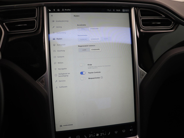 Tesla Model S 85 Base Lederen Bekleding, Panorama dak, Stoelverwarming, achteruitrijcamera.