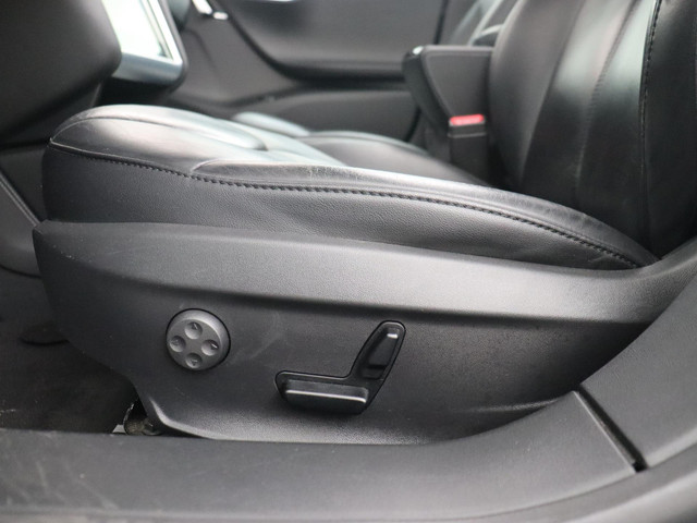 Tesla Model S 85 Base Lederen Bekleding, Panorama dak, Stoelverwarming, achteruitrijcamera.