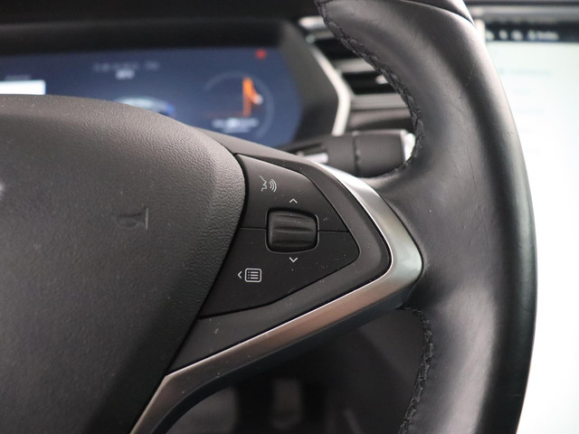 Tesla Model S 85 Base Lederen Bekleding, Panorama dak, Stoelverwarming, achteruitrijcamera.