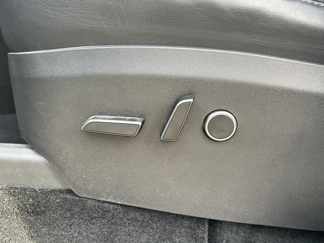 Tesla Model Y Long Range AWD 75 kWh | Enhanced Autopilot | Rijklaar geleverd | Stoel- & Stuurverwarming | Fabrieksgarantie tot 08-2026