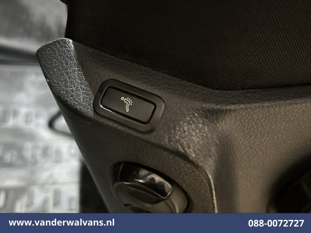 Volkswagen Crafter 2.0 TDI 141pk L3H3 L2H2 Euro6 Airco | Camera | Apple Carplay | Android Auto | Cruisecontrol Massagestoel, Chauffeursstoel