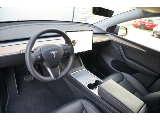 Tesla Model Y Long Range RWD 75 kWh WLTP 533km, AutoPilot4.0, BTW auto!