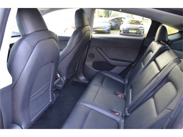 Tesla Model Y Long Range RWD 75 kWh WLTP 533km, AutoPilot4.0, BTW auto!