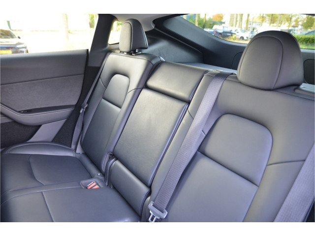 Tesla Model Y Long Range RWD 75 kWh WLTP 533km, AutoPilot4.0, BTW auto!