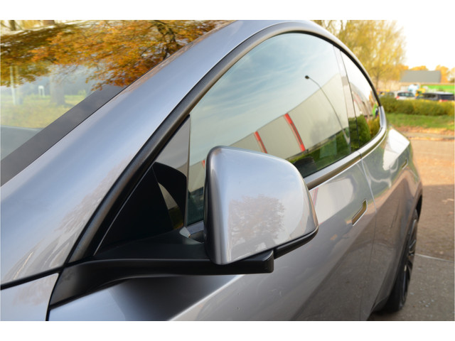 Tesla Model Y Long Range RWD 75 kWh WLTP 533km, AutoPilot4.0, BTW auto!